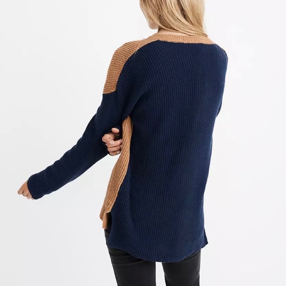 Madewell Pocket Pullover Sweater in Colorblock - Picture 2 of 7